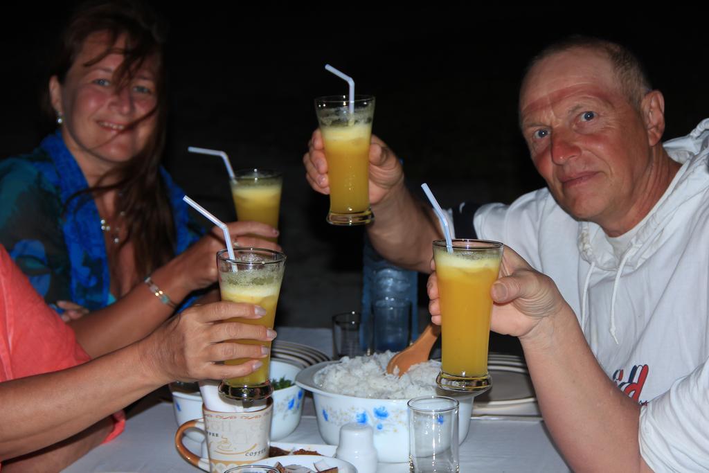 Maldives Seashine Hotell Huraa Eksteriør bilde