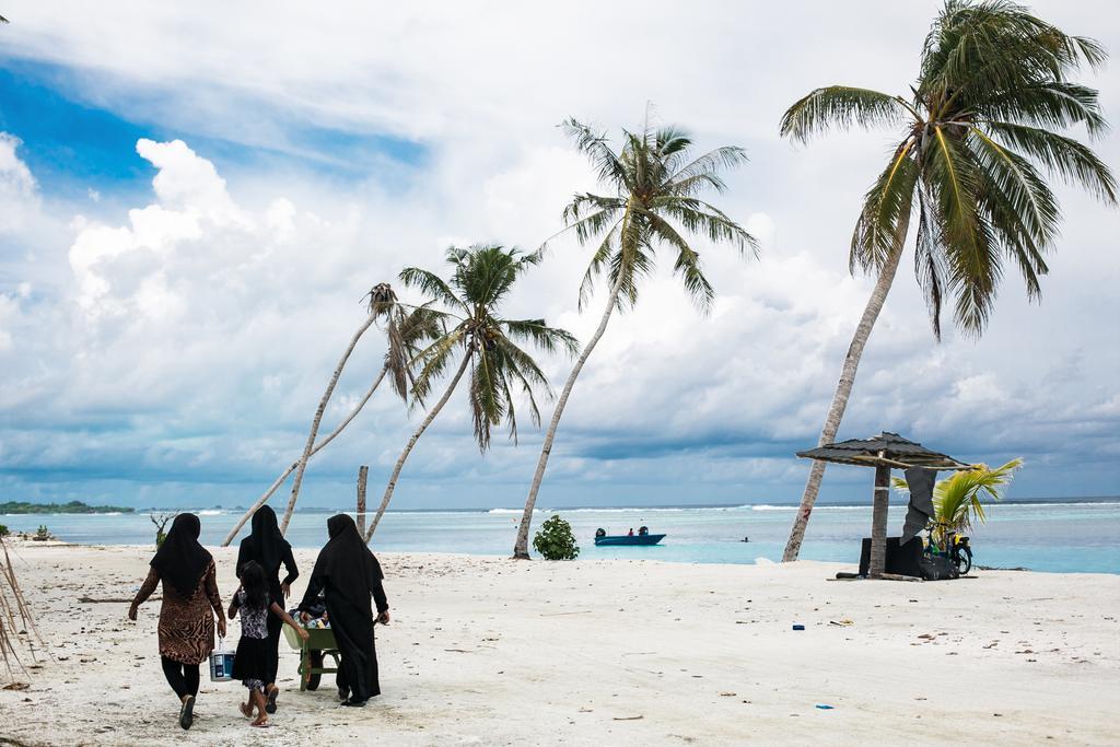 Maldives Seashine Hotell Huraa Eksteriør bilde
