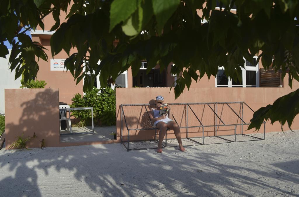 Maldives Seashine Hotell Huraa Eksteriør bilde